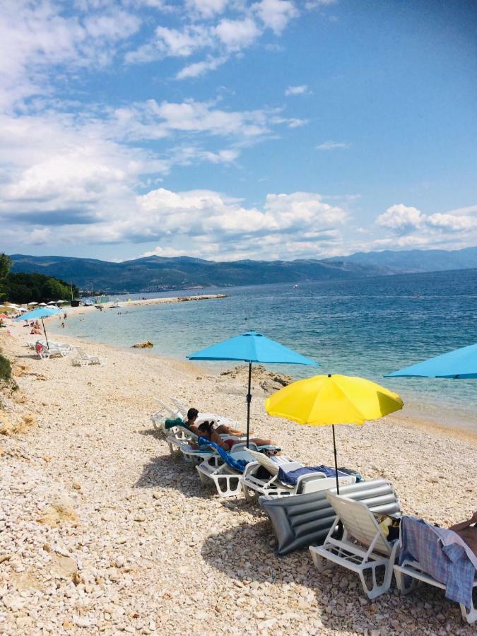 Apartment Perla - 150M From The Sea Novi Vinodolski Εξωτερικό φωτογραφία